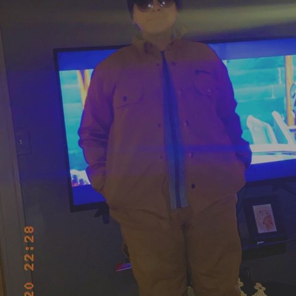 Profile Picture of Daniel Silvas (@daniel_silvas) on Poshmark