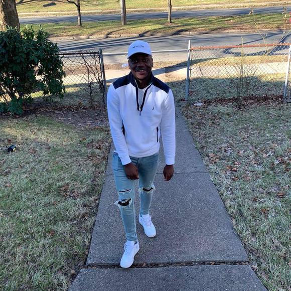 Profile Picture of Adrian Meeks (@adrianmeeks12) on Poshmark