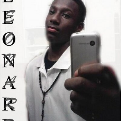 Profile Picture of Leonard Watson (@SwagStarr101) on Twitter