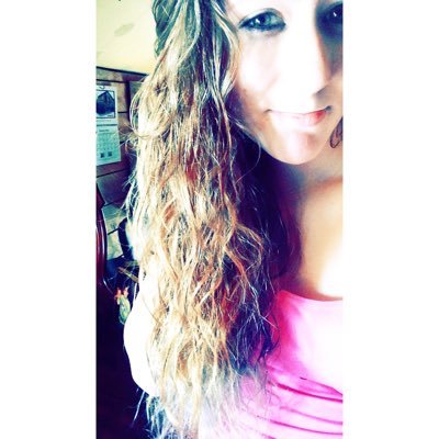 Profile Picture of Tabitha Hebert (@Tabithahebert20) on Twitter