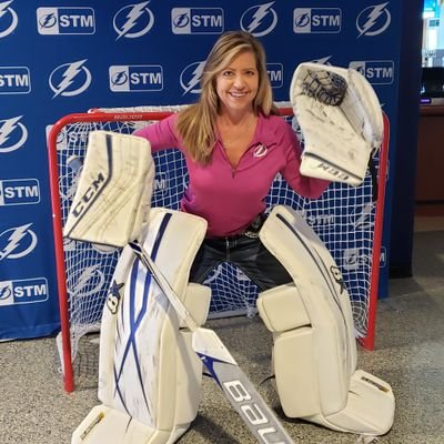 Profile Picture of Lori P. Augustyniak (@LoriAugustyniak) on Twitter