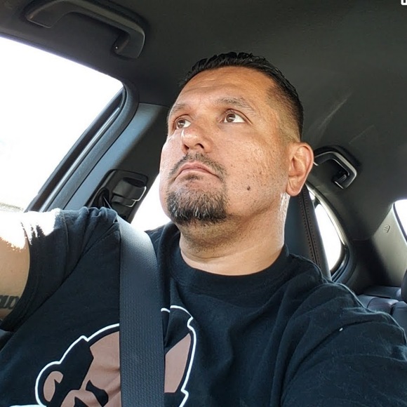 Conrad Lopez - Poshmark Profile Picture of Conrad Lopez (@conlopez26) on Poshmark