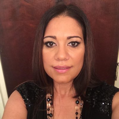 Profile Picture of Linnette Hernandez (@carmenlinnette) on Twitter