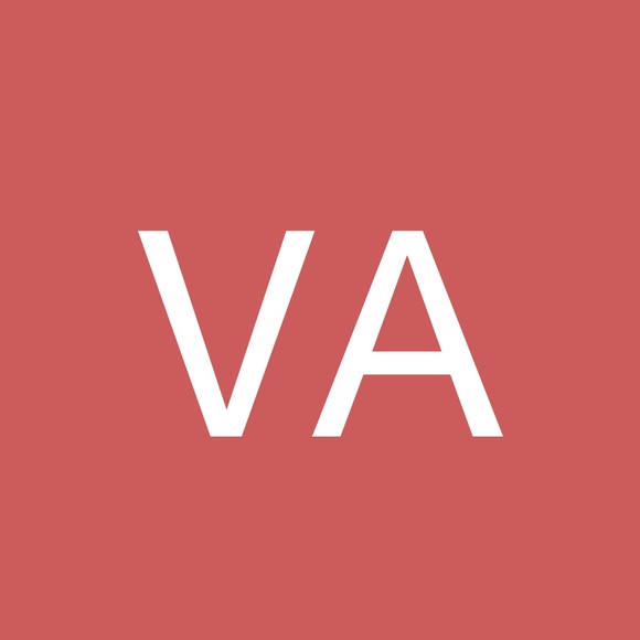 Profile Picture of Vivek Agarwal (@vivekankita66) on Poshmark