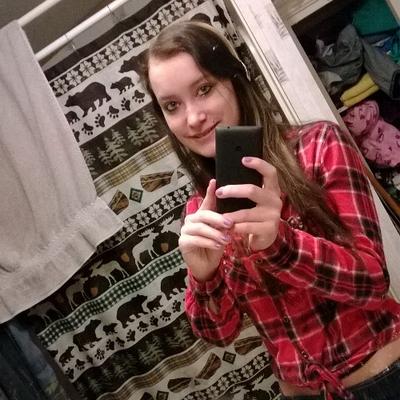 Profile Picture of Shayna Hicks (@shaynahicks2) on Twitter