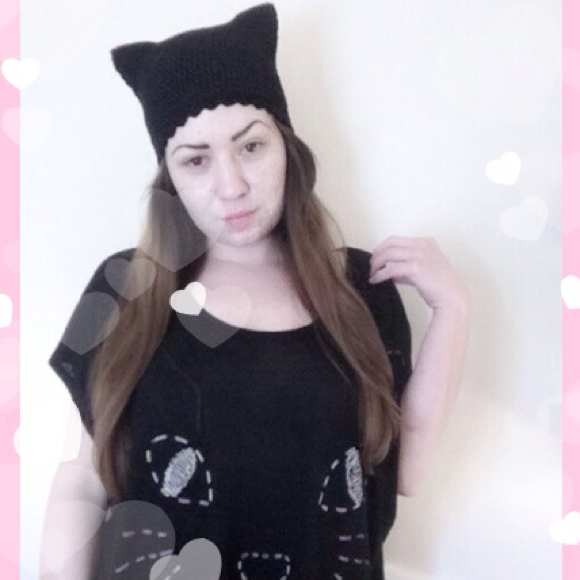 Profile Picture of Megan Fuehrer (@meeeowgan) on Poshmark