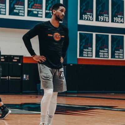 Profile Picture of Billy Garrett (@BGarrett_5) on Twitter