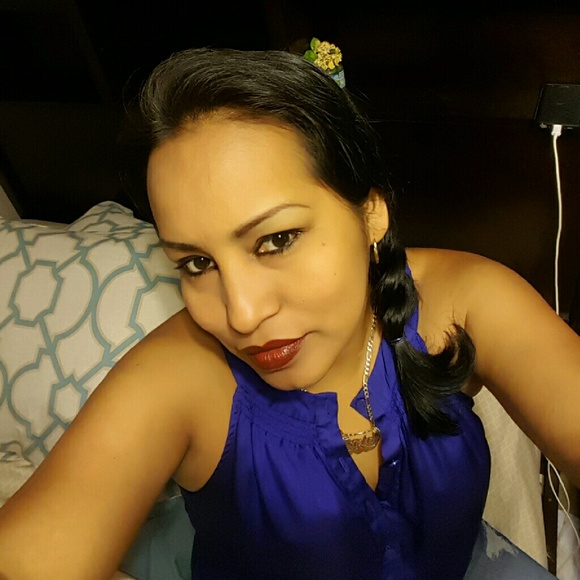 Profile Picture of Tania Jaramillo (@taniamjm) on Poshmark