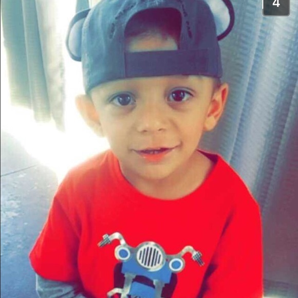 Profile Picture of Daniel Venegas (@dannylinda) on Poshmark