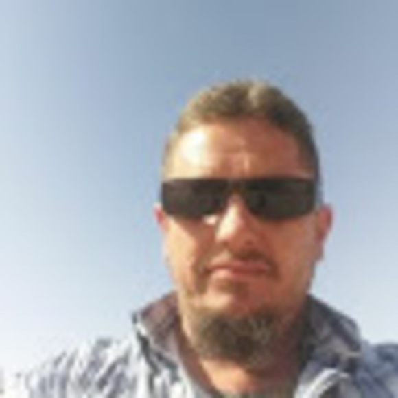 Profile Picture of Willy Servatius (@willyservatius) on Poshmark