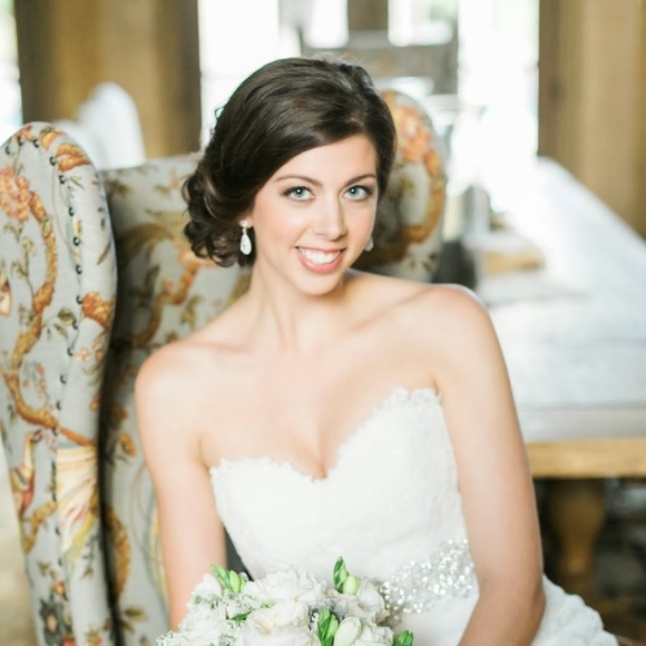 Profile Picture of Allison Needham (@allisonneedham) on Poshmark