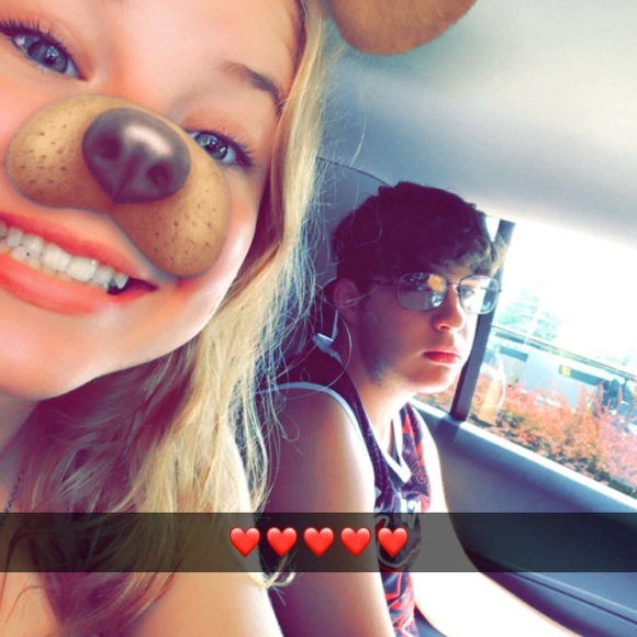 Profile Picture of Alyx Doubt (@kingalyx16) on Poshmark