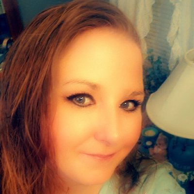 Profile Picture of Lindsey LaPointe (@LindseyLaPoint4) on Twitter