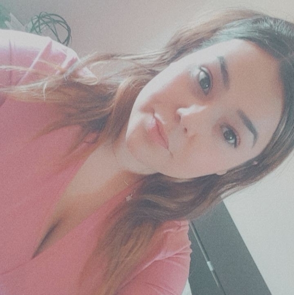 Profile Picture of Savannah Rain (@savannahrain397) on Poshmark