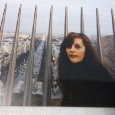 Profile Picture of Elizabeth Testa (@ElizabethTesta6) on Twitter