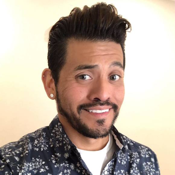Profile Picture of Darren d. cervantes Hatch (@ddhatch75) on Poshmark
