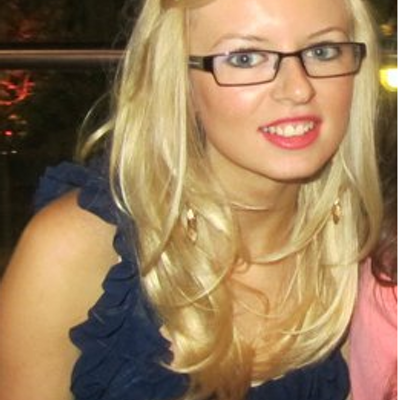Profile Picture of Clare Andrew (@Clare_18) on Twitter