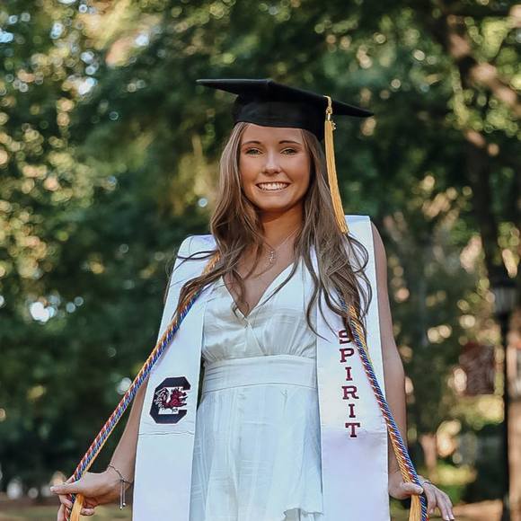 Profile Picture of Meredith Waples (@meredithwaples) on Poshmark