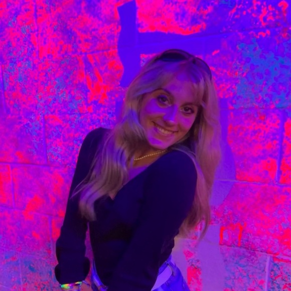 Jaden Chopp - Poshmark Profile Picture of Jaden Chopp (@jaden_chopp) on Poshmark