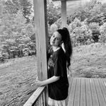 Profile Picture of 𝗖𝗵𝗮𝗿𝗶𝘀𝗺𝗮 𝗠𝗶𝗿𝗮𝗴𝗹𝗶𝗮 (@charisma_miraglia) on Instagram