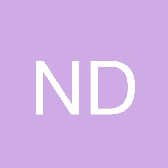 Nicole Dresen - Poshmark Profile Picture of Nicole Dresen (@ndresen) on Poshmark