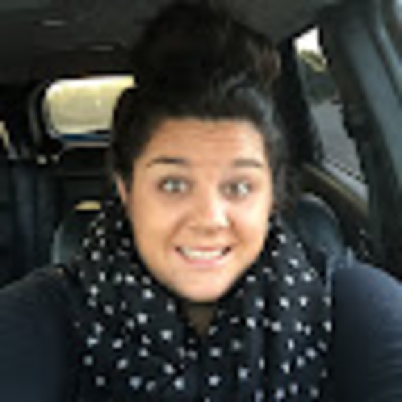Profile Picture of Sandy Duncan (@sduncan3403) on Poshmark