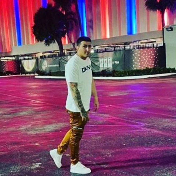 Profile Picture of Andro sadiel Gonzalez carriles (@androsadiel2000) on Poshmark