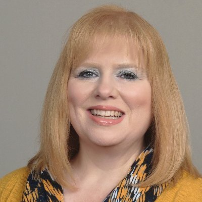 Profile Picture of Bridget Enyeart (@dearsja) on Twitter