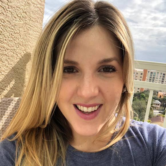 Profile Picture of Bryn Basehore (@brynb) on Poshmark