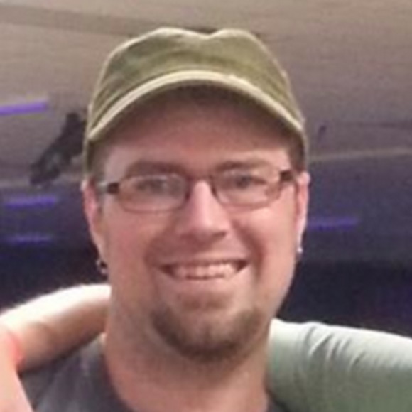 Profile Picture of Josh Royer (@josh_royer) on Poshmark