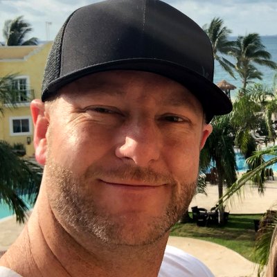 Profile Picture of Chris Jarratt (@ChrisJJarratt) on Twitter