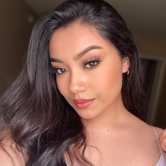 Giannina Garcia - Poshmark Profile Picture of Giannina Garcia (@giaannina) on Poshmark