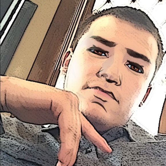 Profile Picture of Roberto Rangel (@wyteboy775) on Poshmark