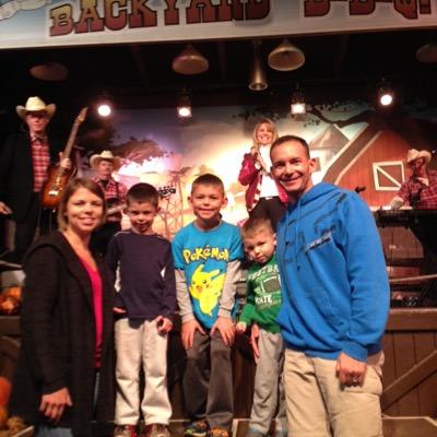 Profile Picture of Scott McGuigan (@Skwerl33) on Twitter