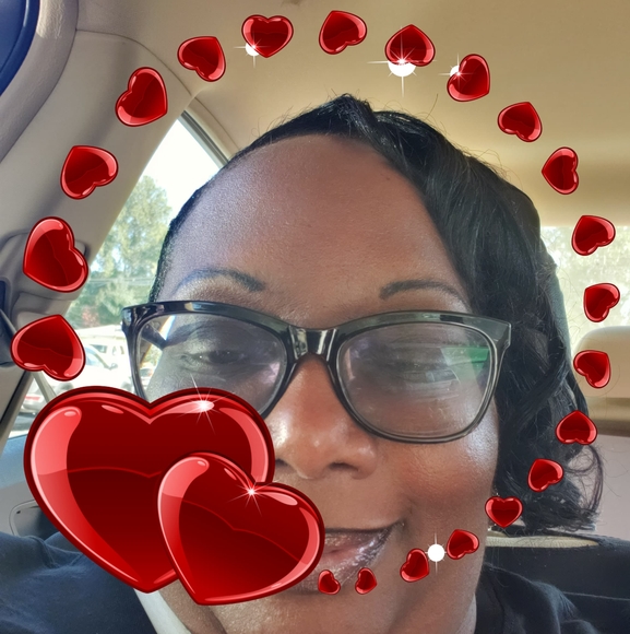 Profile Picture of Janet Booker johnson (@jbjanet1) on Poshmark