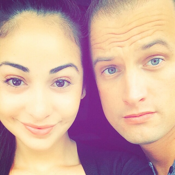 Profile Picture of Bianca Barron (@bbloves) on Poshmark