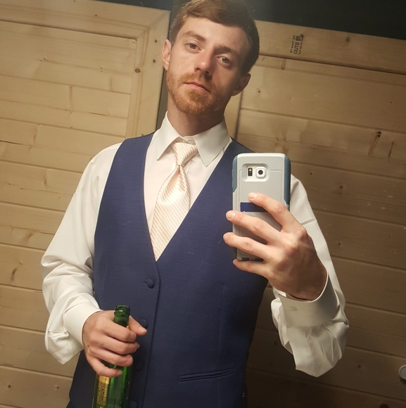 Profile Picture of Kyle Chatham (@kylechatham) on Poshmark