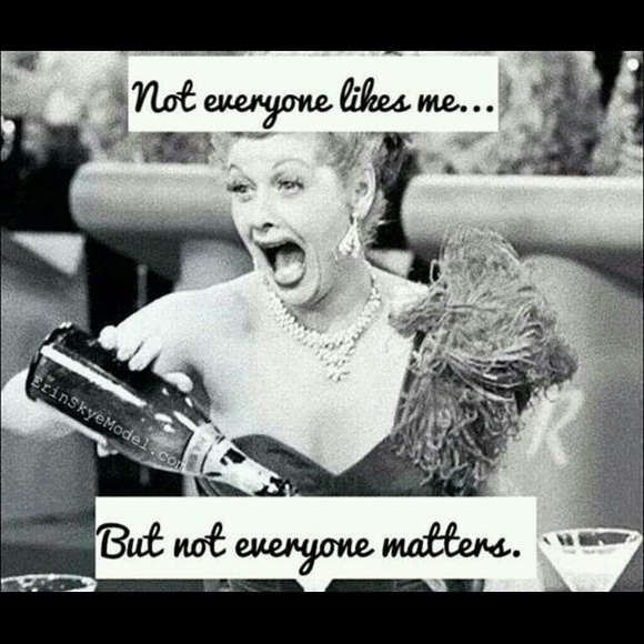 Profile Picture of Monica Carcano (@momo0312) on Poshmark