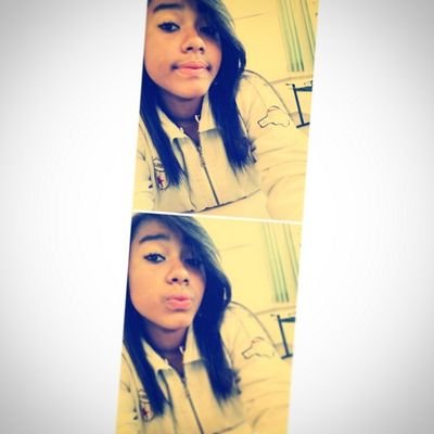 Profile Picture of Julia Farias (@juliafarias424) on Twitter