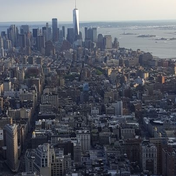 Profile Picture of Mariola Miazga (@mariola12373) on Poshmark