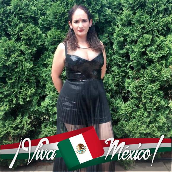 Profile Picture of Fabiola Zepeda (@fabiolazeped611) on Poshmark