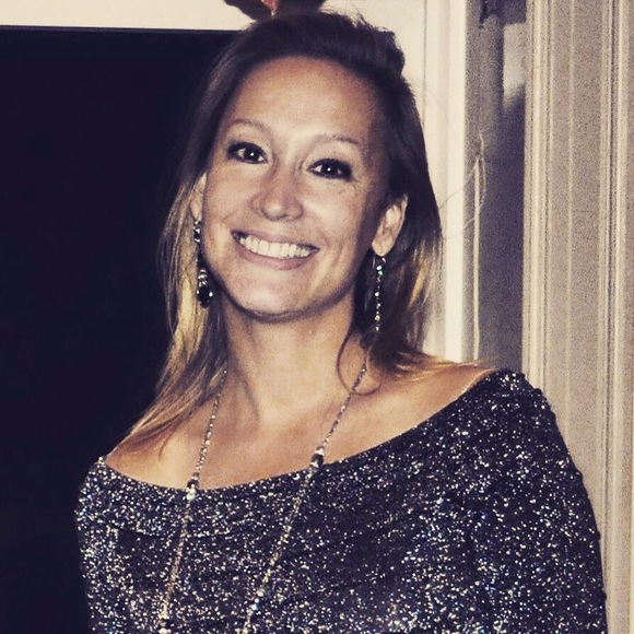 Profile Picture of Pamela Hailstone (@kpg123) on Poshmark