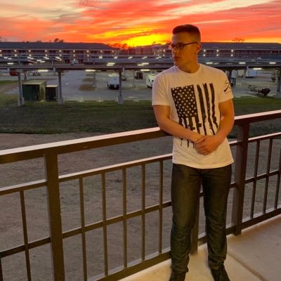 Profile Picture of Chris Stroh (@chrisstroh0327) on Twitter