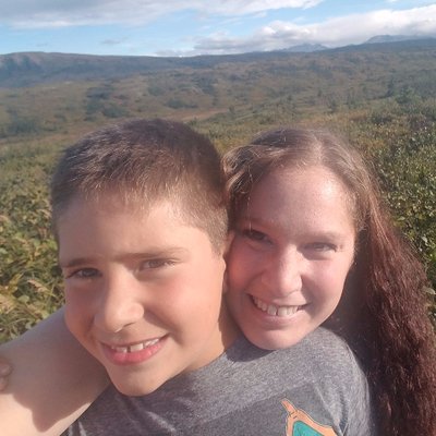 Profile Picture of Crystal Mailloux (@crysinak) on Twitter