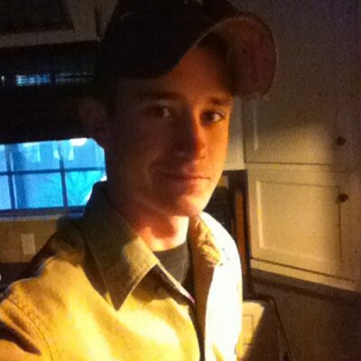 Profile Picture of Dustin Vickers (@vickers_dustin) on Twitter