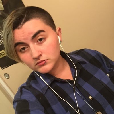 Profile Picture of Call Me Ando (@AndiTheBean) on Twitter