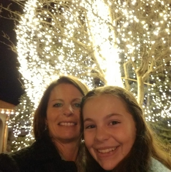 Profile Picture of Maggie Kenoyer (@maggiekenoyer) on Poshmark