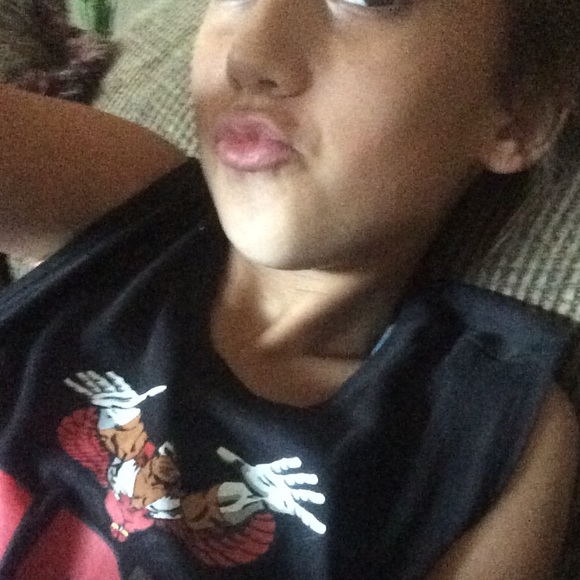 Profile Picture of Ivy Garcia (@ivylgarcia) on Poshmark