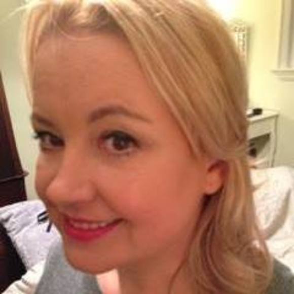 Profile Picture of Aneta Malinski (@strongheart4u) on Poshmark