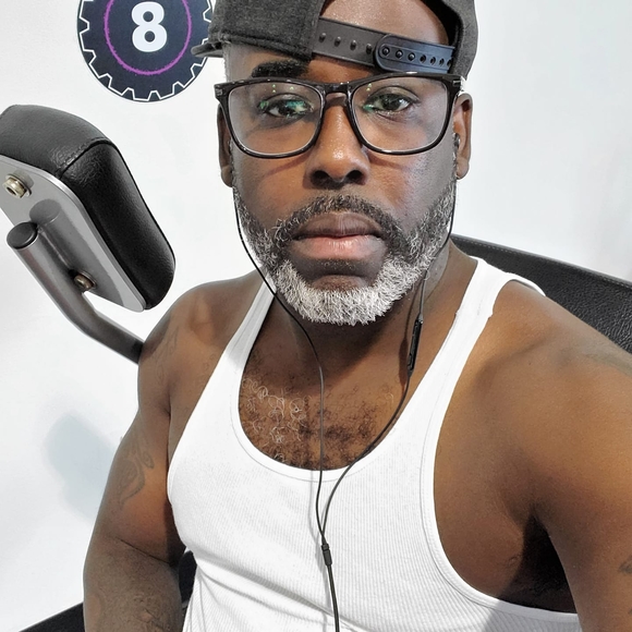 Profile Picture of Joey Theinfamous blaq (@joeytheinfamous) on Poshmark